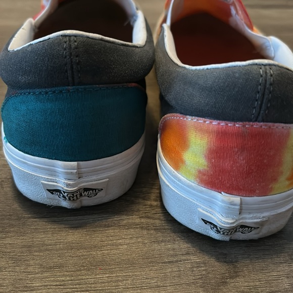 Vans mismatched tie dye slip on shoes men’s size 9 woman’s size 10.5 - Picture 3 of 6